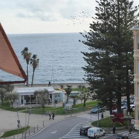 Vista Mare Sulla Pista Ciclabile * San Remo